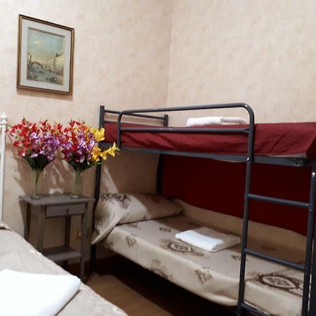 Renting Rooms โรม ภายนอก รูปภาพ
