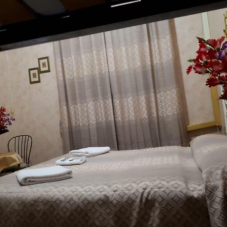 Renting Rooms โรม ภายนอก รูปภาพ