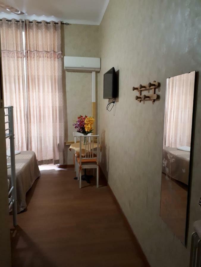 Renting Rooms โรม ภายนอก รูปภาพ