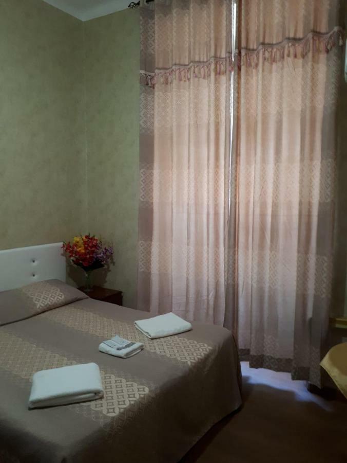 Renting Rooms โรม ภายนอก รูปภาพ
