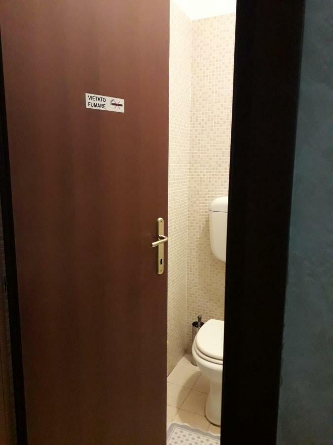 Renting Rooms โรม ภายนอก รูปภาพ