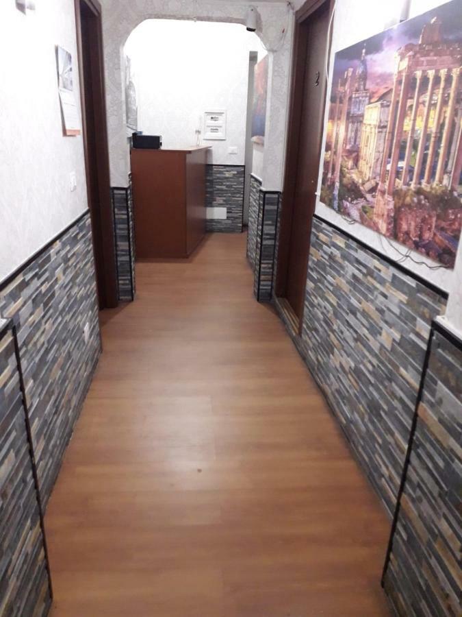 Renting Rooms โรม ภายนอก รูปภาพ