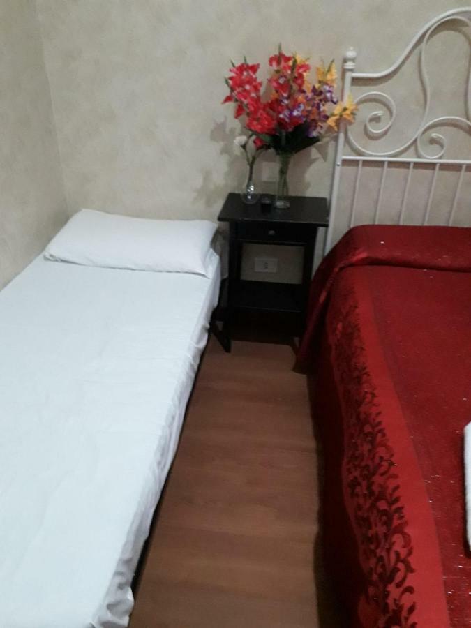 Renting Rooms โรม ภายนอก รูปภาพ